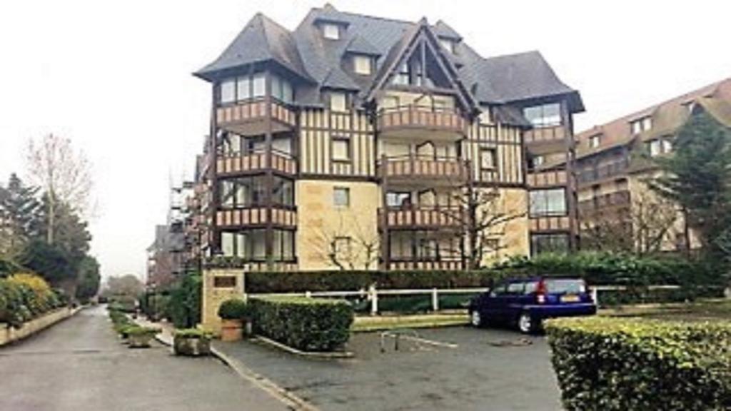 Appartement Residence Le Fairway ドーヴィル エクステリア 写真